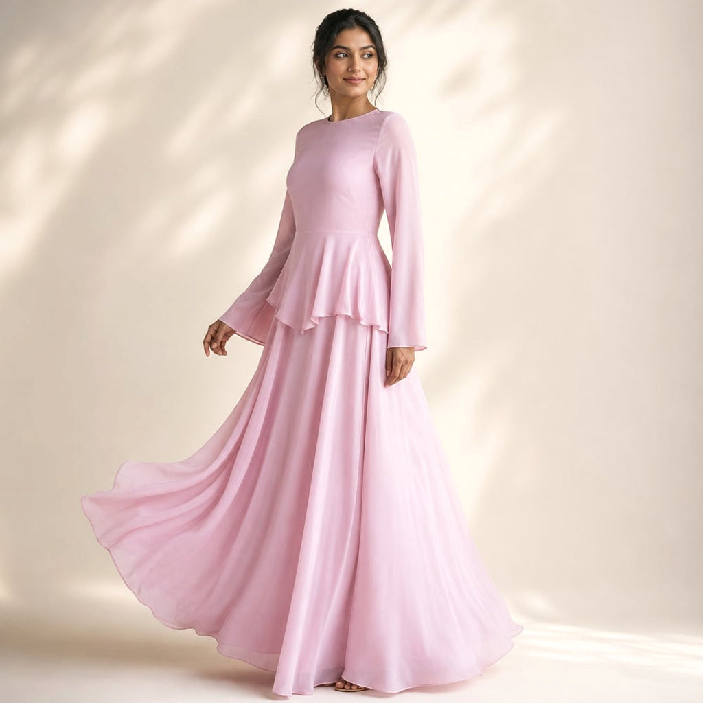 Maxi-Kleid mit Rüschenärmeln ausgestellte Silhouette in Rosa – Vitolia