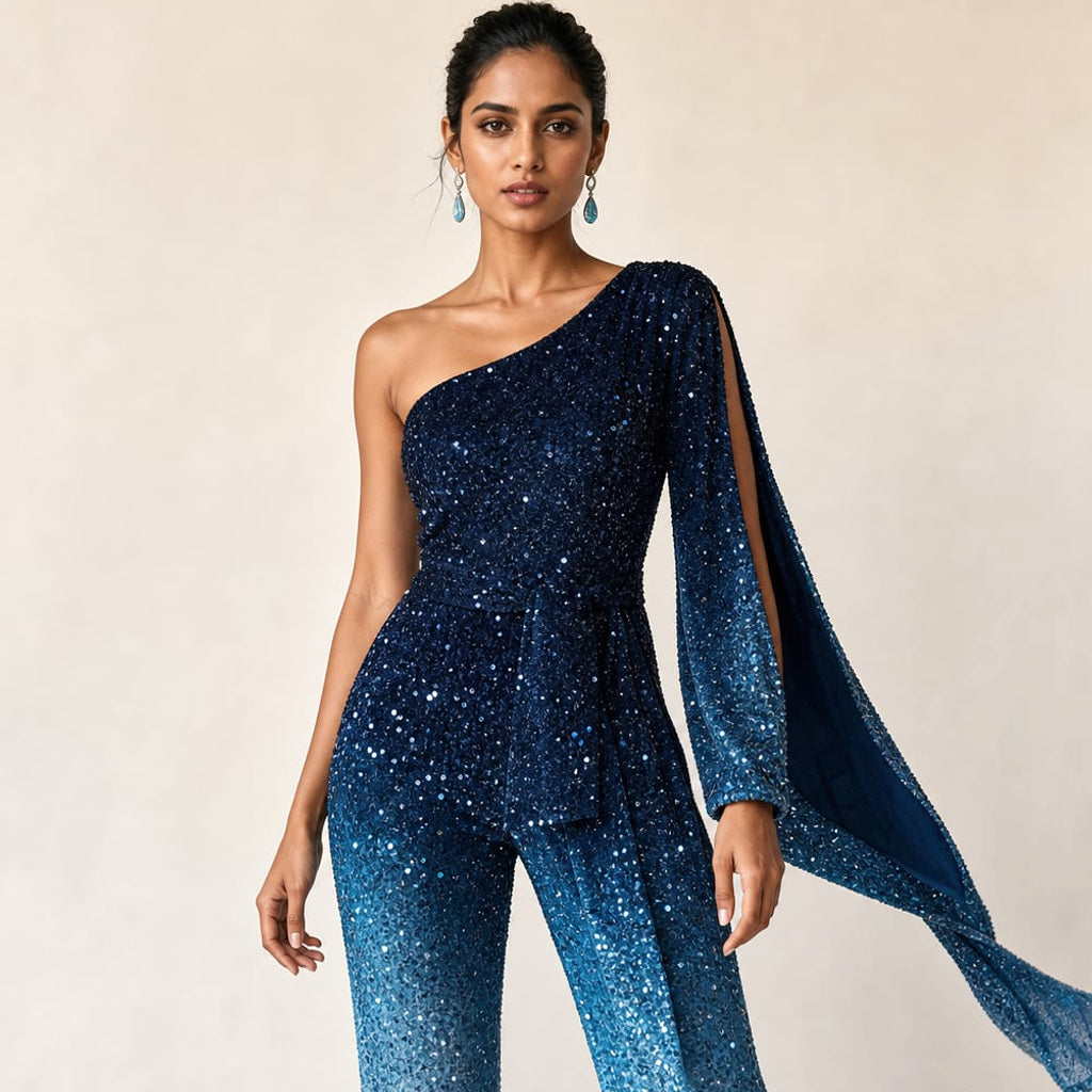 Einschultriger Jumpsuit mit weitem Bein in Blau-Ombré, bodenlang, Ganzkörperansicht auf weißem Hintergrund