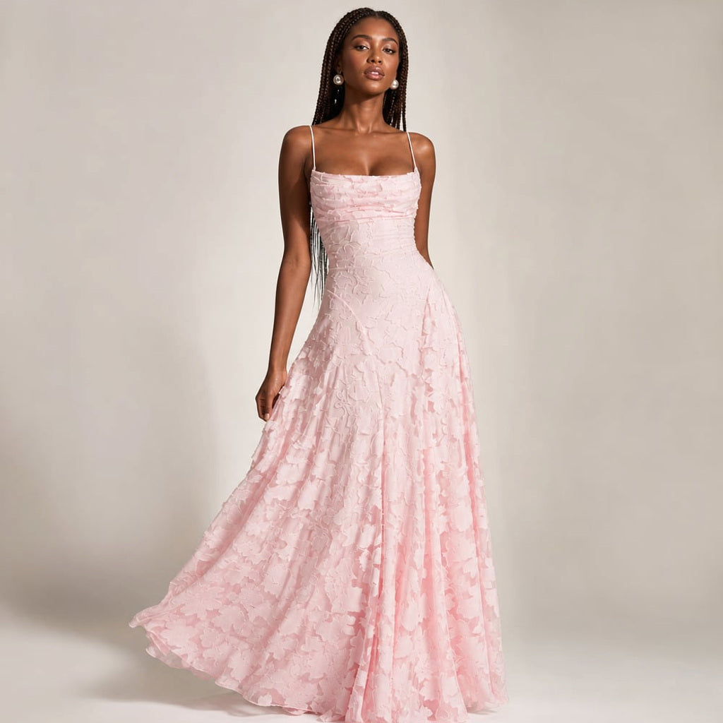 Maxi-Kleid mit Blumenmuster und dünnen Trägern in Rosa – Vitolia