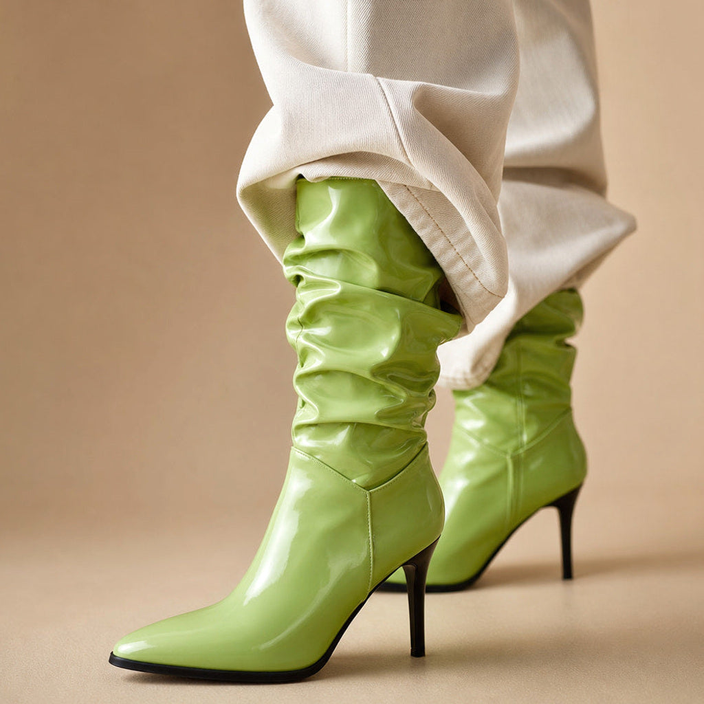 Elwira | Wadenstiefel mit Slouch-Schaft und Stiletto Grün – Produktfoto