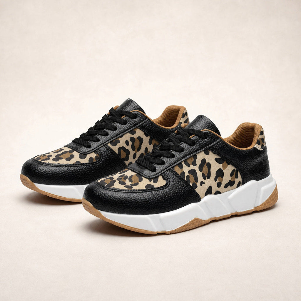 Gothilde | Plateau Sneaker mit Leopardenprint-Panel – Produktfoto