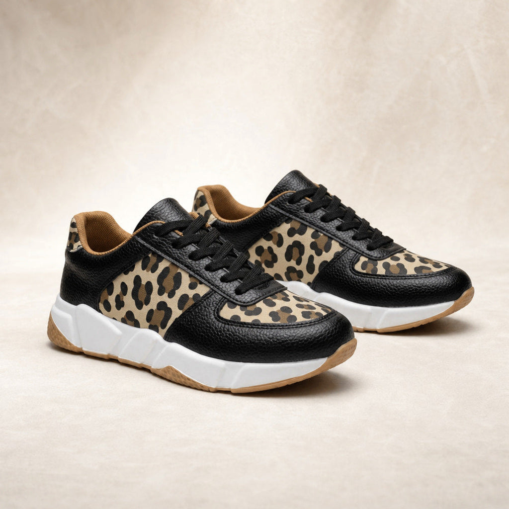 Gothilde | Plateau Sneaker mit Leopardenprint-Panel – Produktfoto