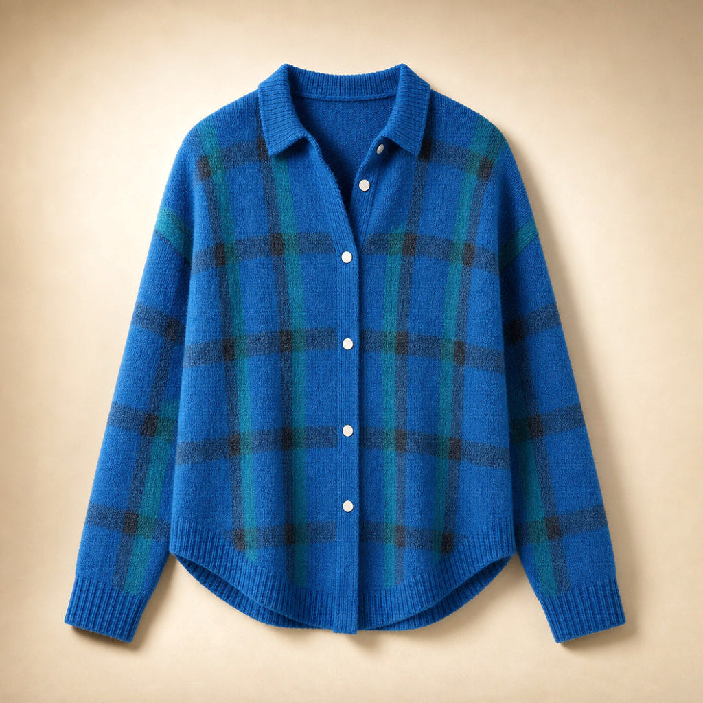Hannelore | Strickjacke mit Karomuster offener Front Blau – Produktfoto