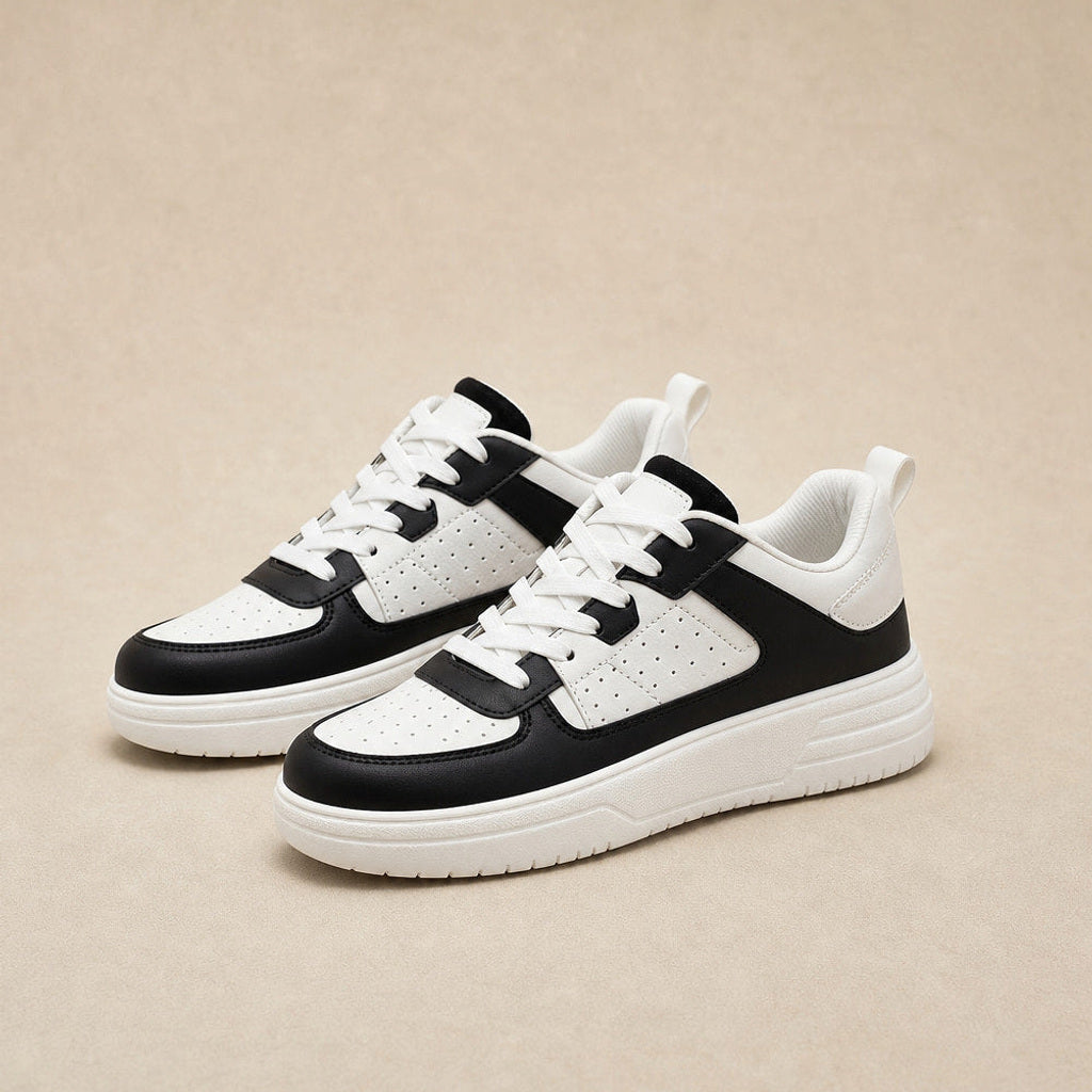 Herta | Plateau-Sneaker mit Colorblock-Panels Schwarz – Produktfoto