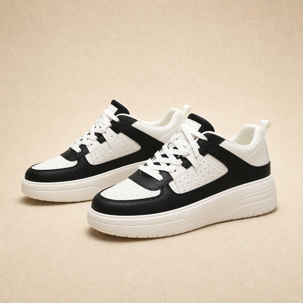 Herta | Plateau-Sneaker mit Colorblock-Panels in Schwarz – Premium Editorial
