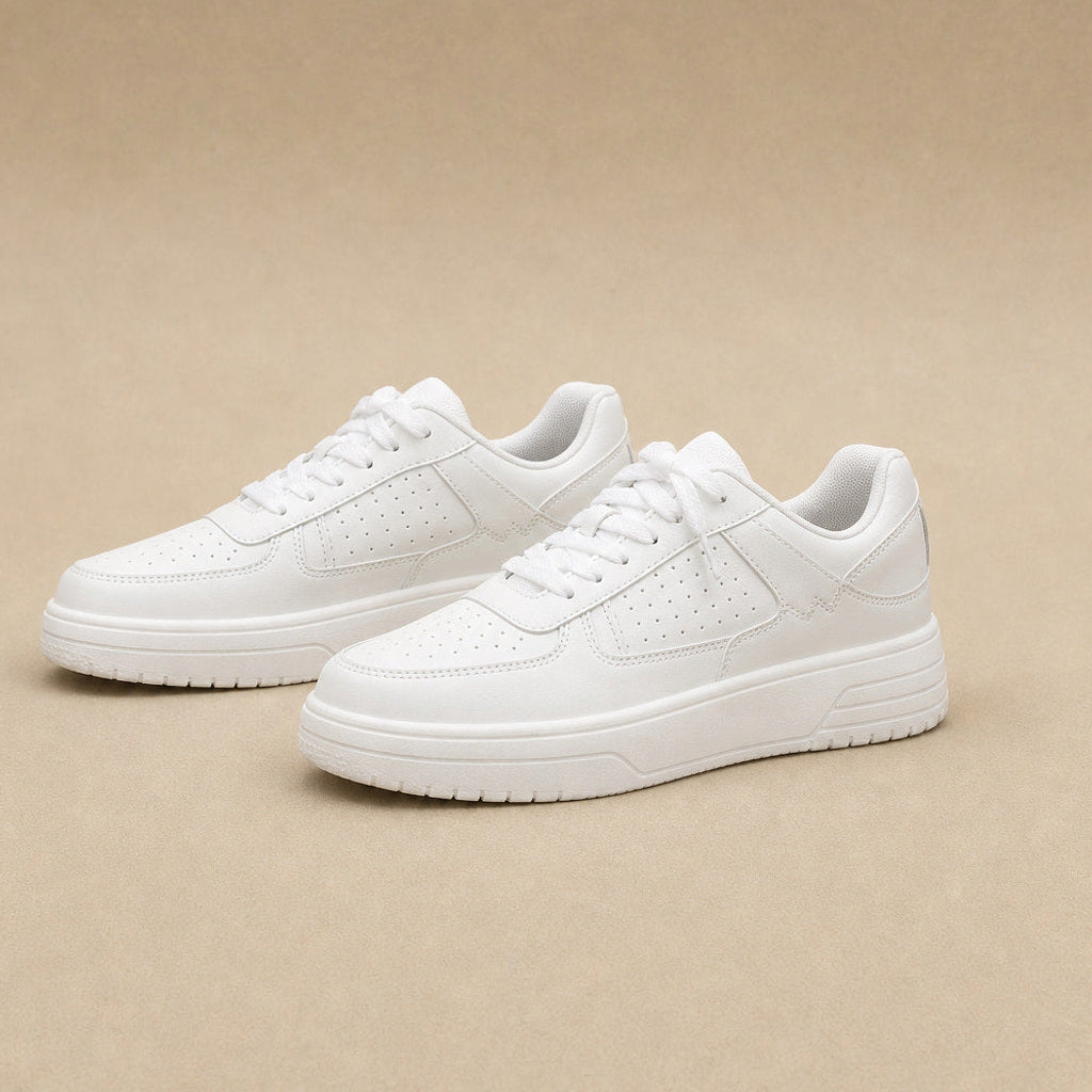 Herta | Plateau-Sneaker mit Colorblock-Panels Weiß – Produktfoto
