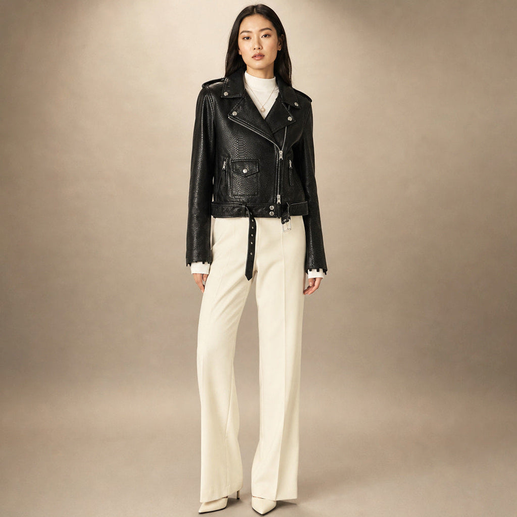 Hildtrud | Bikerjacke mit Schlangenprint Slim Fit in Schwarz – Premium Editorial