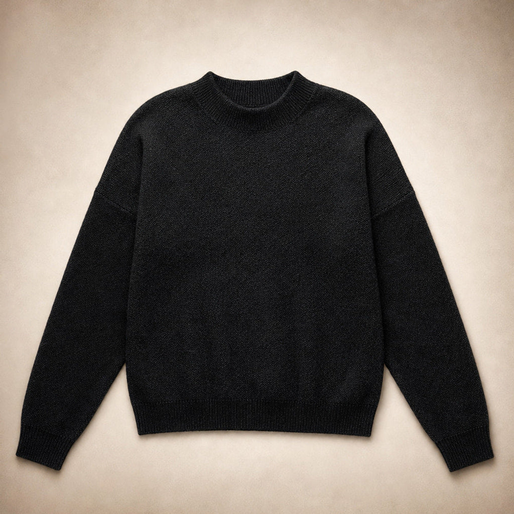 Hiltraud | Rollkragenpullover mit weitem Schnitt und Rippbündchen Schwarz – Produktfoto