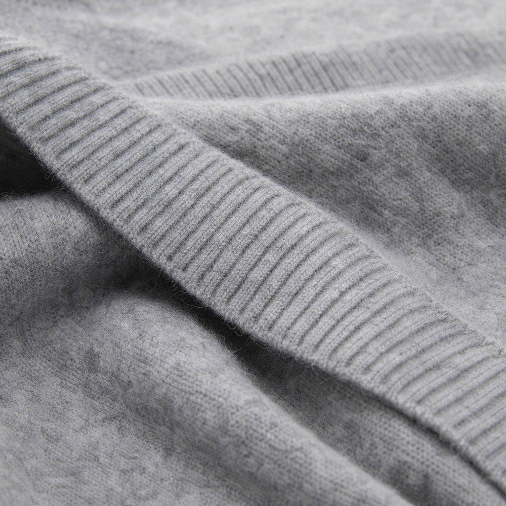 Imgard | Wollmisch-Schal mit weichem Fall Hellgrau – Stoff- und Detailaufnahme