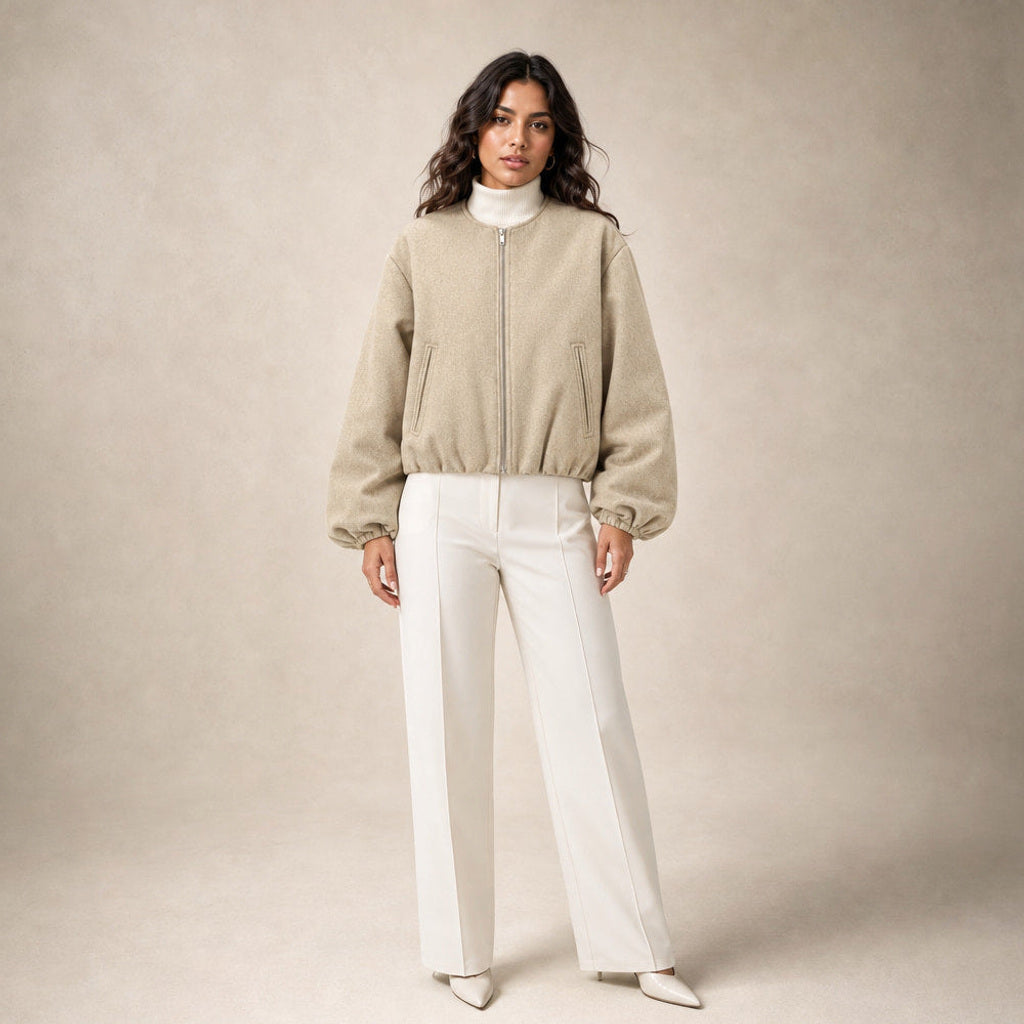 Ingelotte | Blouson mit Ballonärmeln und kurzem Schnitt in Khaki – Premium Editorial