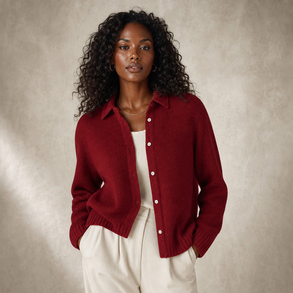 Krimhild | Lange Strickjacke mit Knopfleiste – Premium Editorial