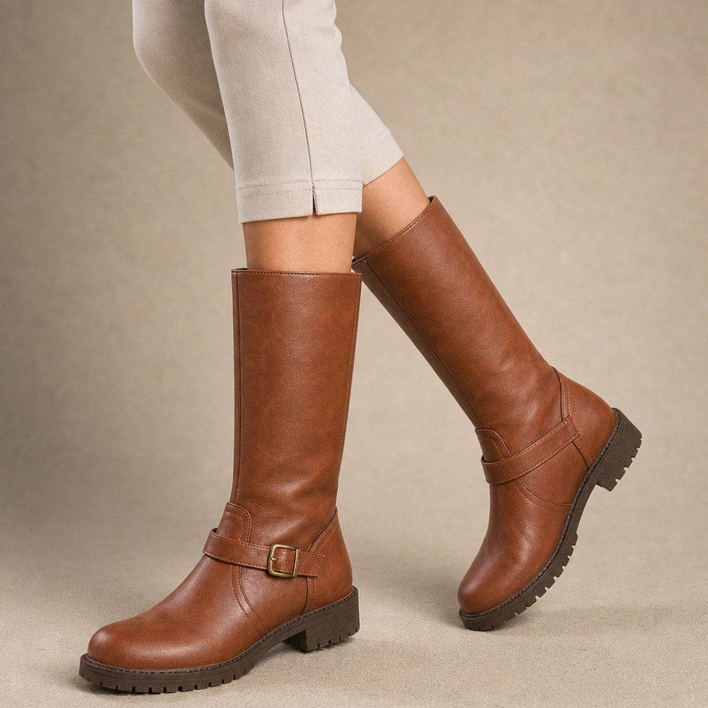 Kunigunde | Chelsea Boots mit gepolstertem Fußbett Braun – Produktfoto