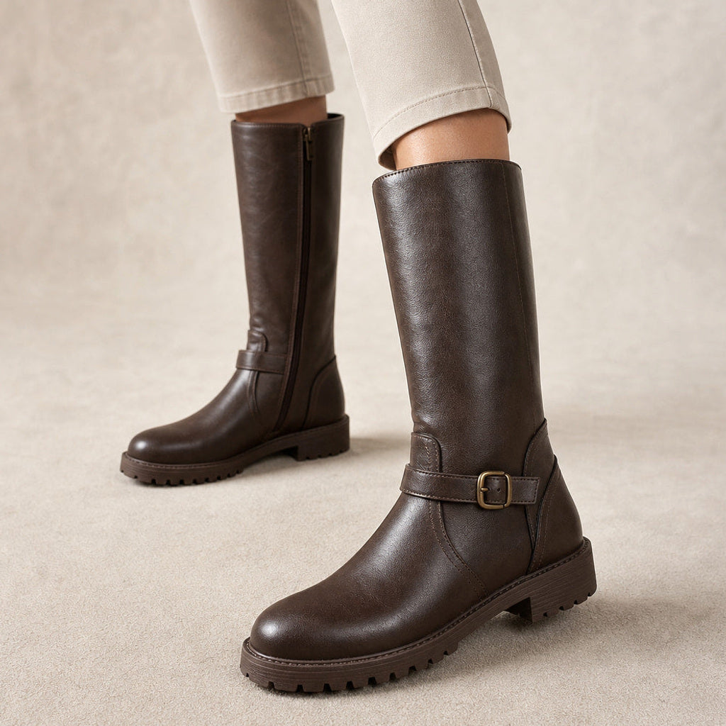 Kunigunde | Chelsea Boots mit gepolstertem Fußbett in Dunkelbraun – Premium Editorial