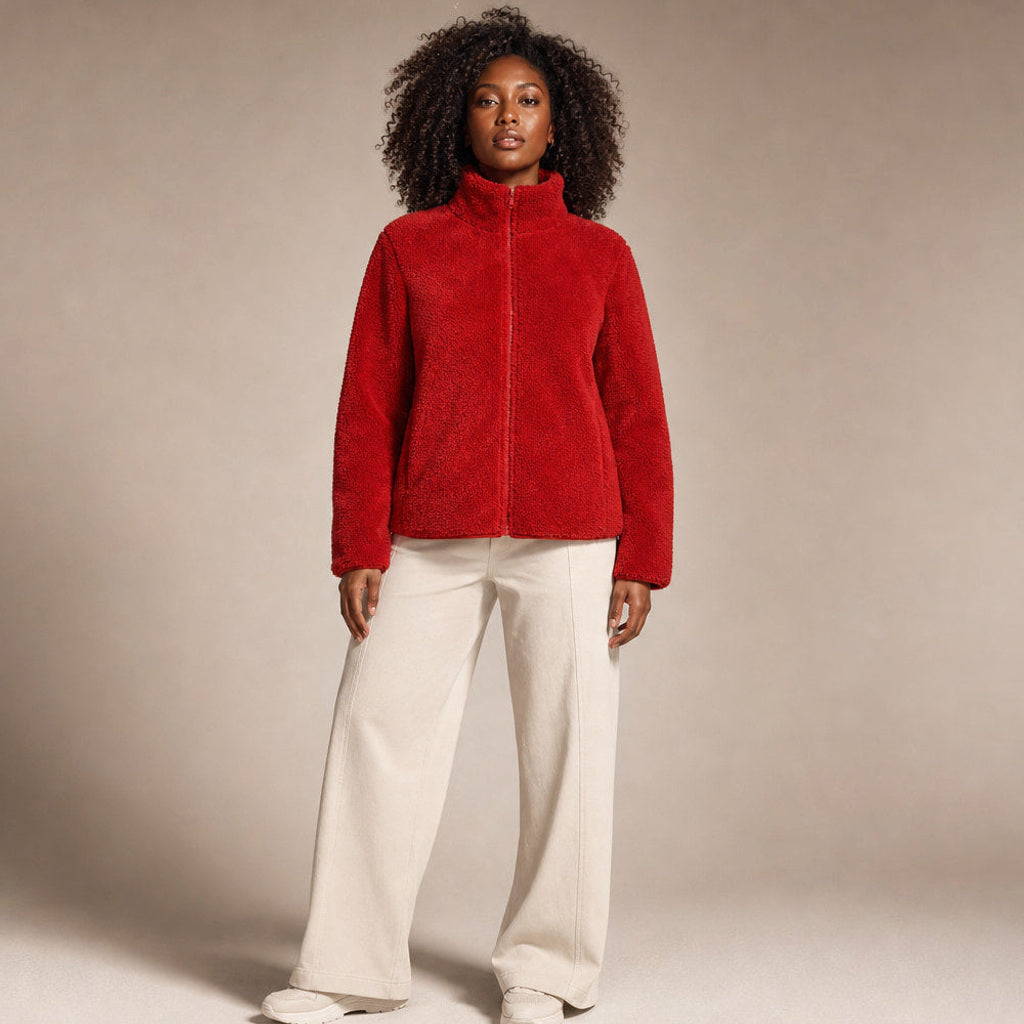 Lebrecht | Teddyfleece-Jacke mit Stehkragen in Rot – Premium Editorial