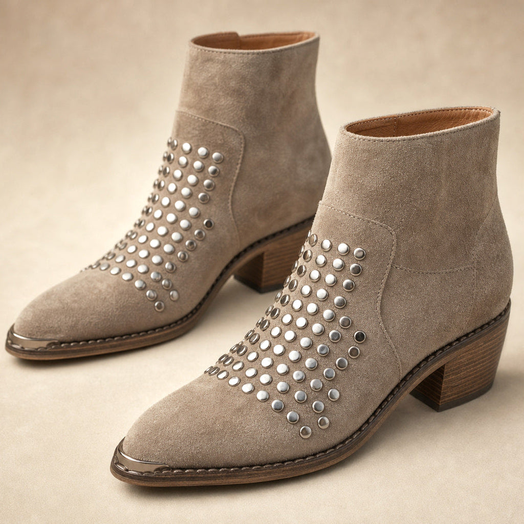 Lenchen | Stiefel mit Nieten und Blockabsatz – Stoff- und Detailaufnahme