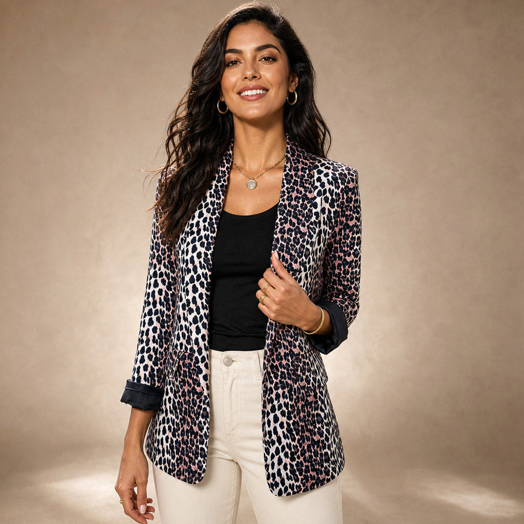 Lieselinde | Blazer Schwarz mit Leopardenmuster Schwarz – Produktfoto