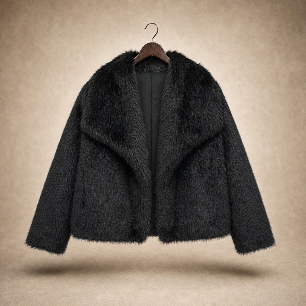 Liestraud | Kunstfelljacke mit XL-Revers Schwarz – Produktfoto