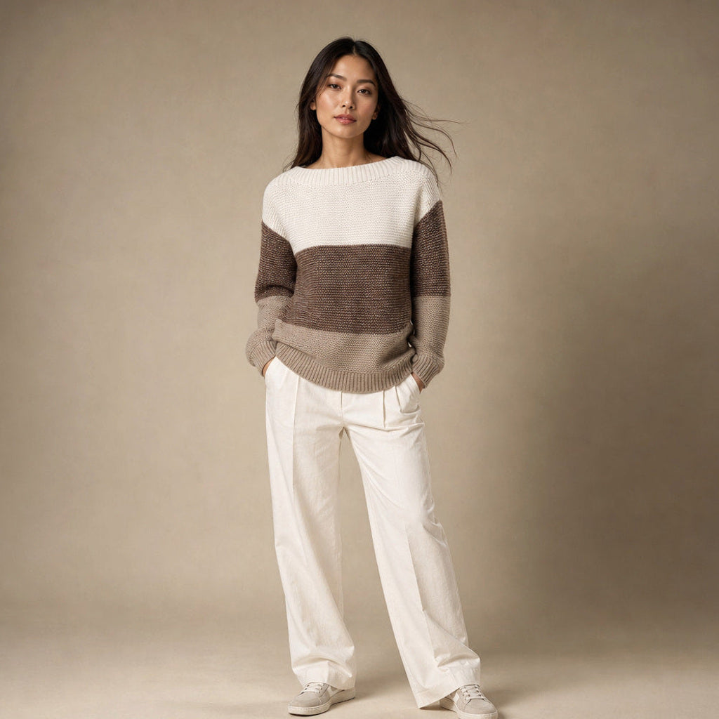 Luitgarde | Color-Block Pullover mit Rollkragen in Braun – Premium Editorial