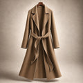 Lukas | Kurzer Trenchcoat mit Bindegürtel Braun – Produktfoto
