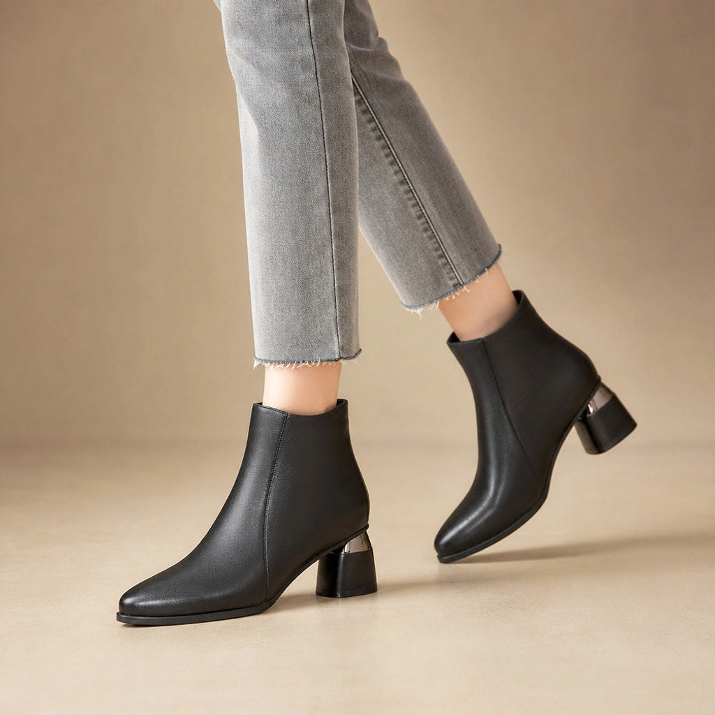 Merle | Chelsea Boots mit gepolstertem Fußbett Schwarz – Produktfoto