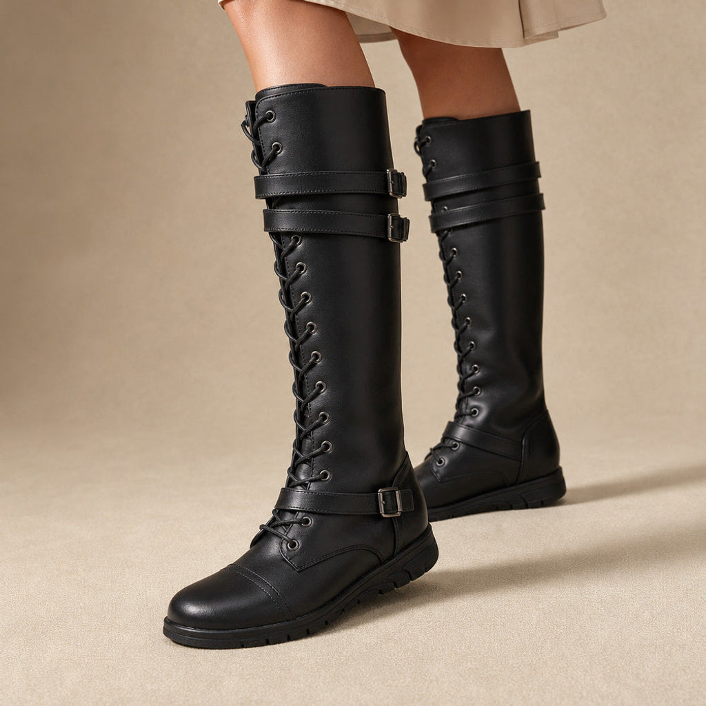 Odilia | Kniehohe Stiefel mit Plateausohle Schwarz – Produktfoto