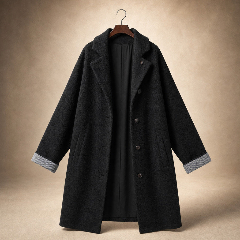 Ofka | Lange Winterjacke mit schmalem Schnitt Schwarz – Produktfoto