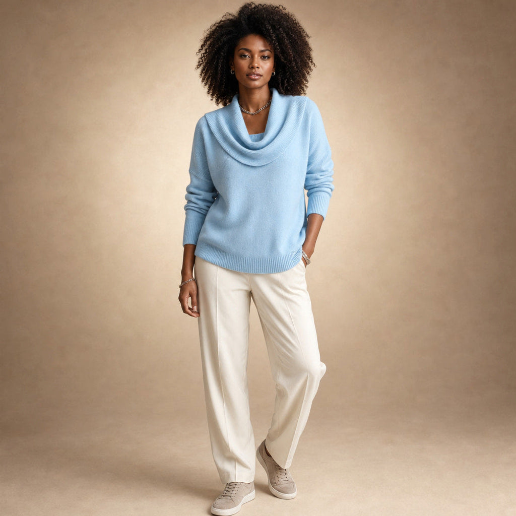 Olesha | Rollkragenpullover mit Wasserfallkragen Hellblau – Gesamtlook