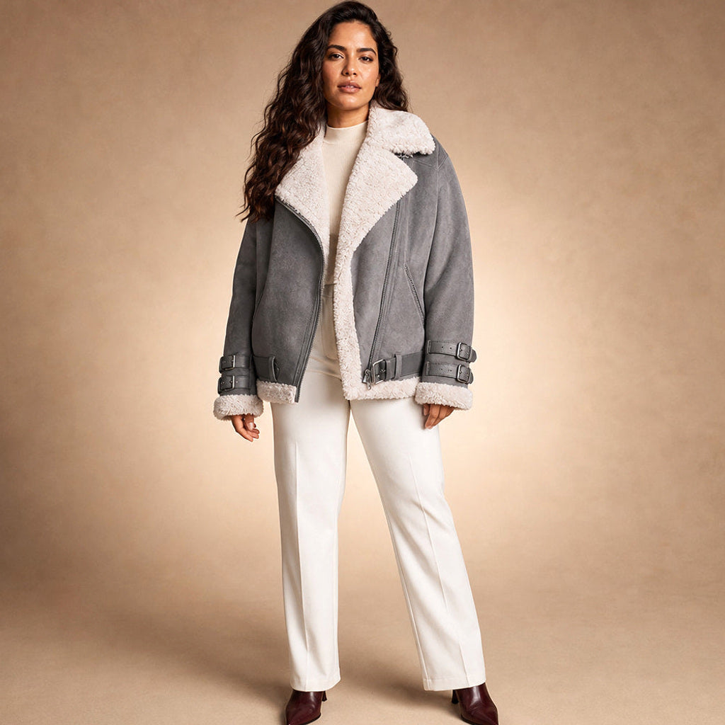 Raingard | Lammfellimitat-Jacke mit Bindegürtel – Premium Editorial