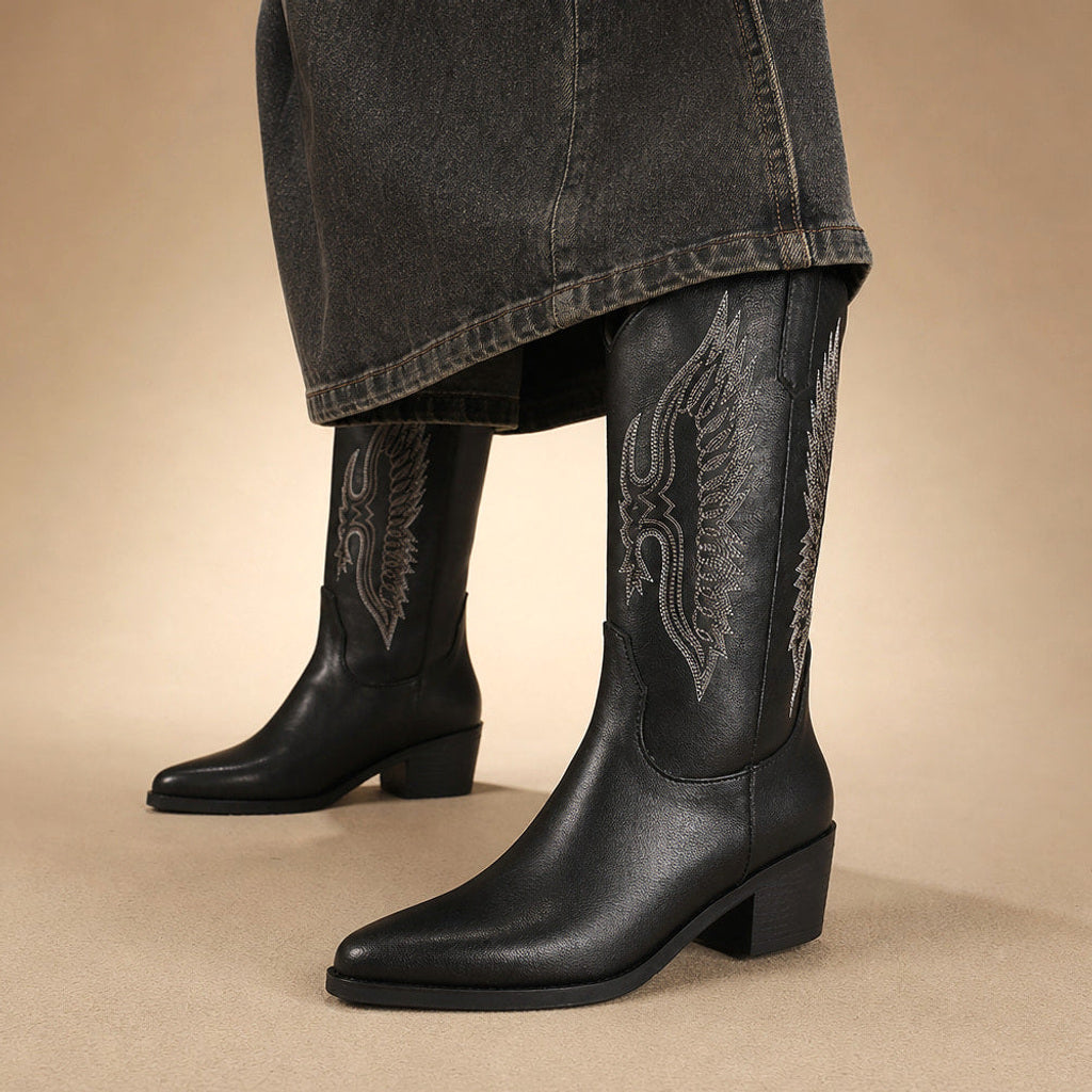 Ravennika | Westernstiefel mit weitem Schaft Schwarz – Produktfoto