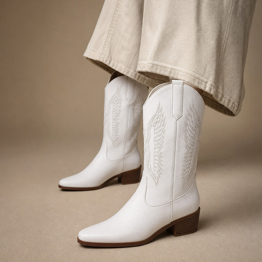 Ravennika | Westernstiefel mit weitem Schaft Weiß – Produktfoto
