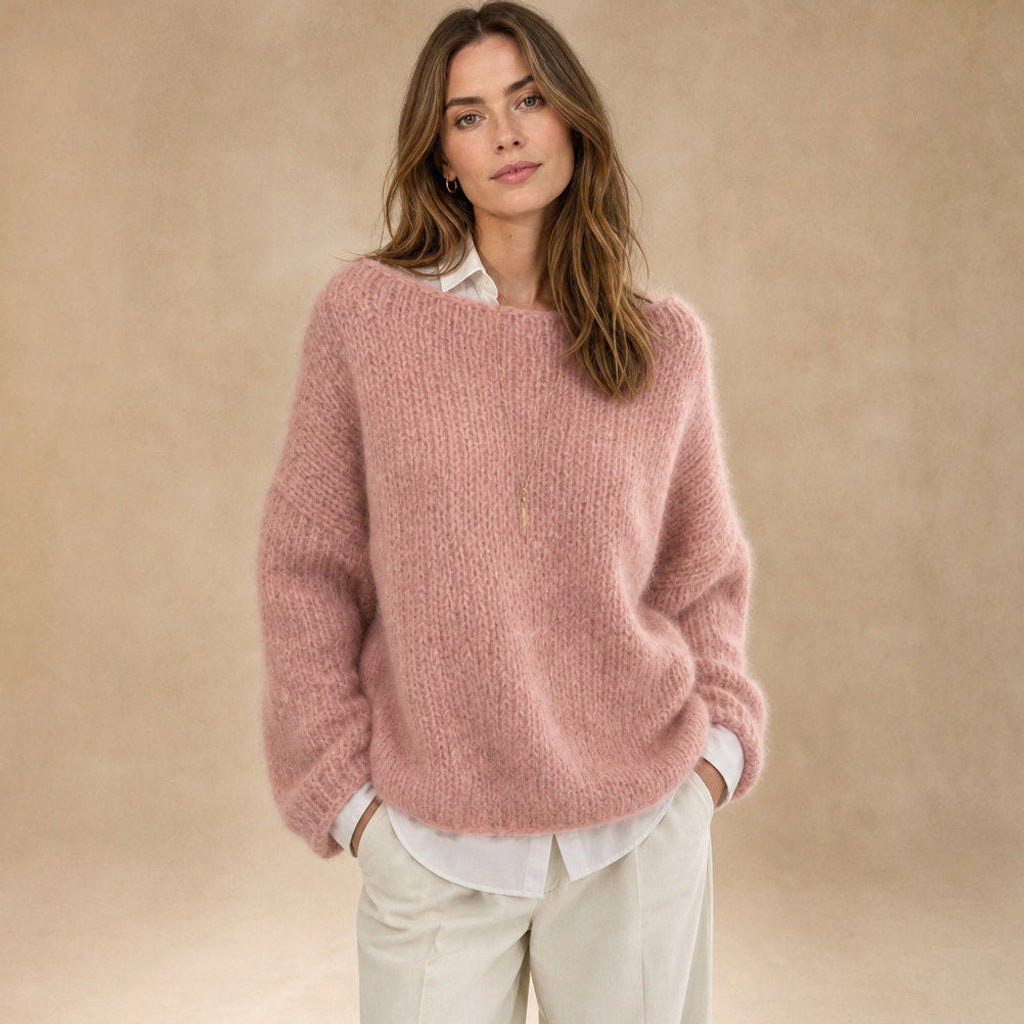 Regindis | Oversized Strickpullover mit Fallschulter in Pink – Premium Editorial