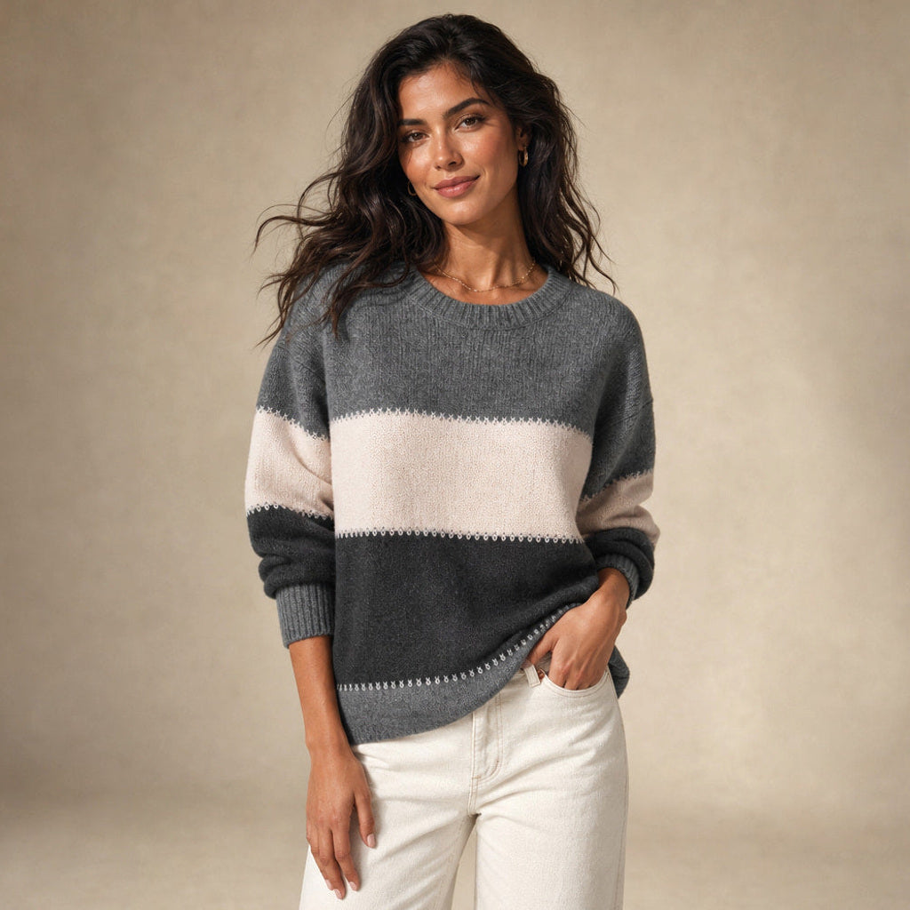 Reinelde | Colourblock-Pullover mit Rundhalsausschnitt in Gray Charcoal – Premium Editorial