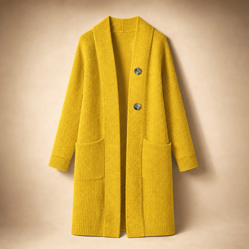 Reinhilt | Lange Strickjacke mit Zierknöpfen – Produktfoto