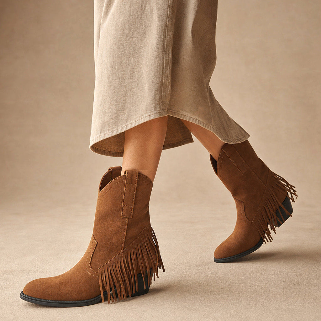 Rigelinde | Cowboystiefel mit Fransen und weitem Schaft Braun – Produktfoto