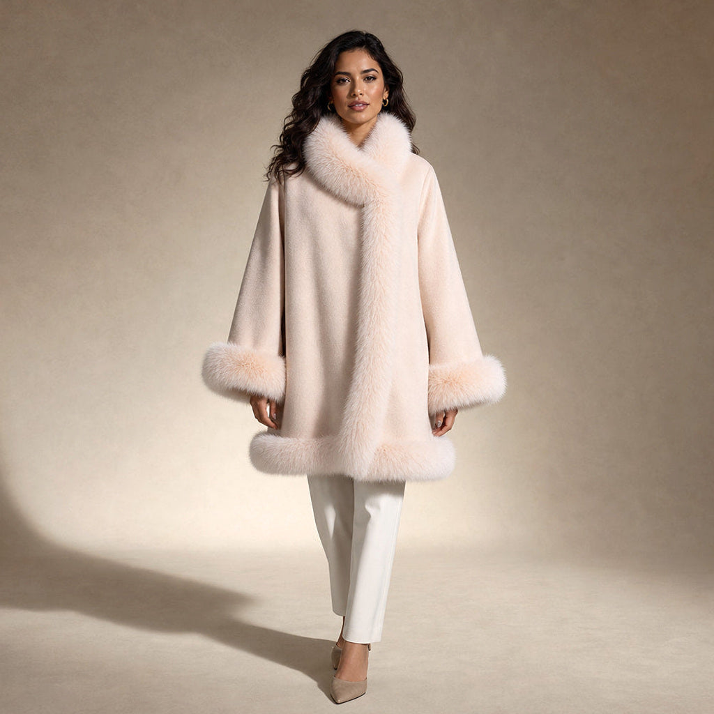 Rolanda | Wendbare Cape-Jacke mit weiten Ärmeln – Premium Editorial