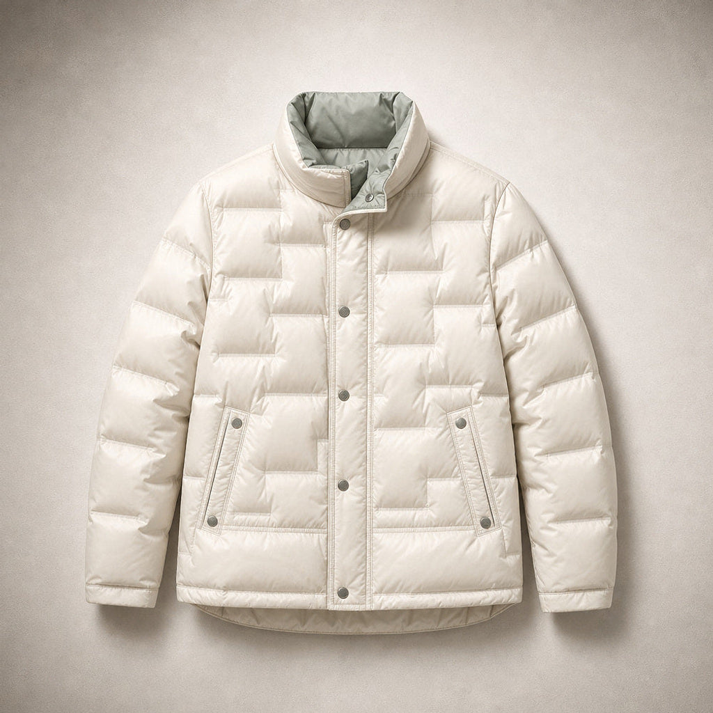 Rosamunde | Steppjacke mit Stehkragen und schmalem Schnitt Beige – Flatlay-Produktfoto