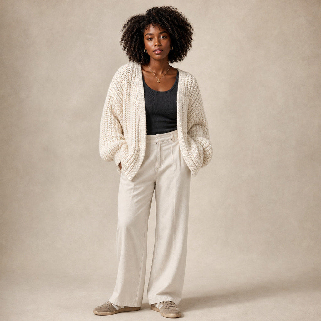 Roswitha | Strickjacke mit Laternenärmeln offene Front – Premium Editorial