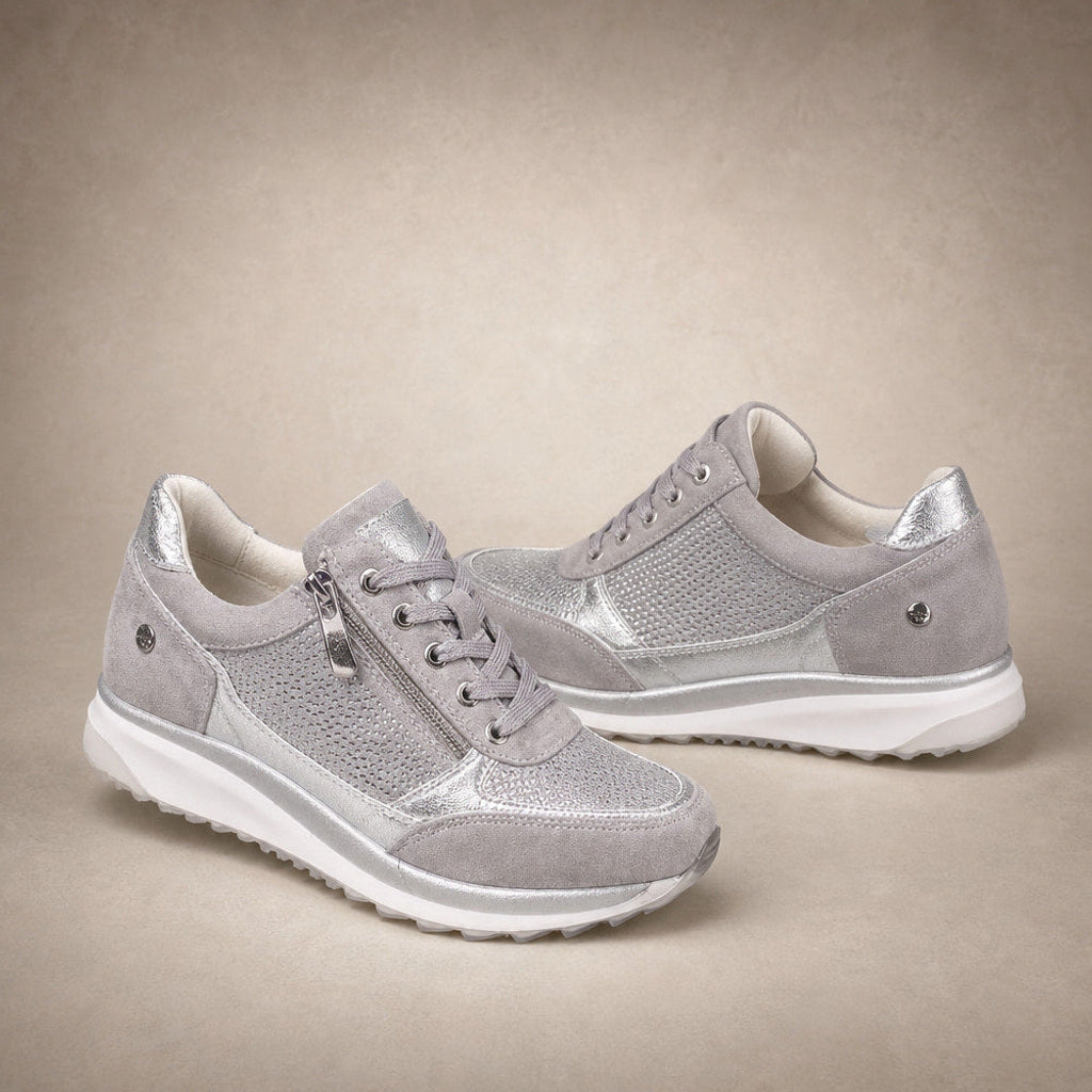 Rudolfine | Plateau-Sneaker mit Metallic-Einsatz Hellgrau – Produktfoto