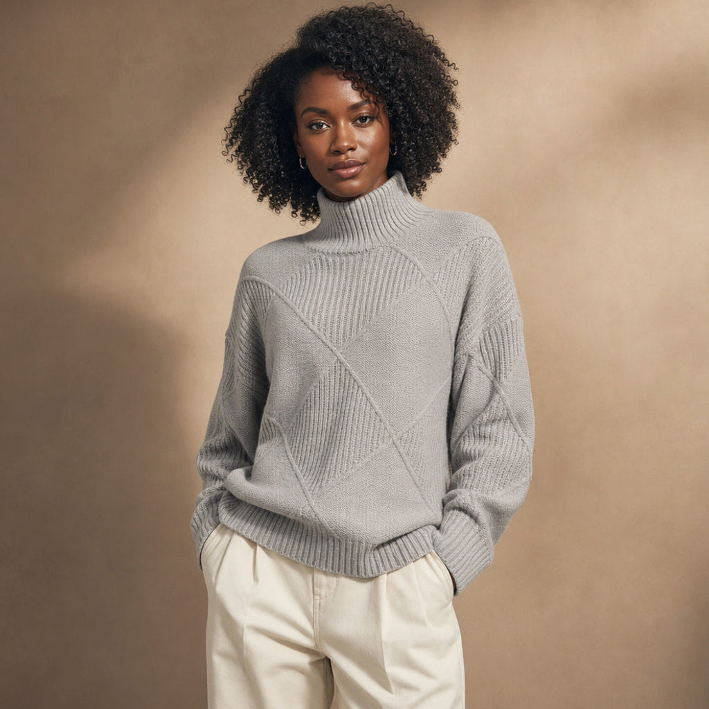 Trudgunde | Strickpullover mit Rautenmuster Merinomischung in Slate Gray – Premium Editorial