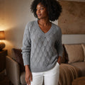 Waltrud | Pullover mit V-Ausschnitt Relaxed Fit – Produktfoto