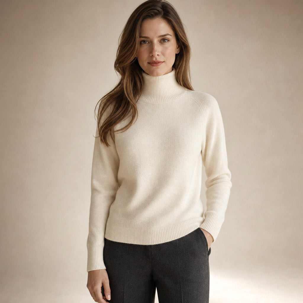 Witteke | Rollkragenpullover aus Merino-Kaschmir-Mischung in Weiß – Premium Editorial