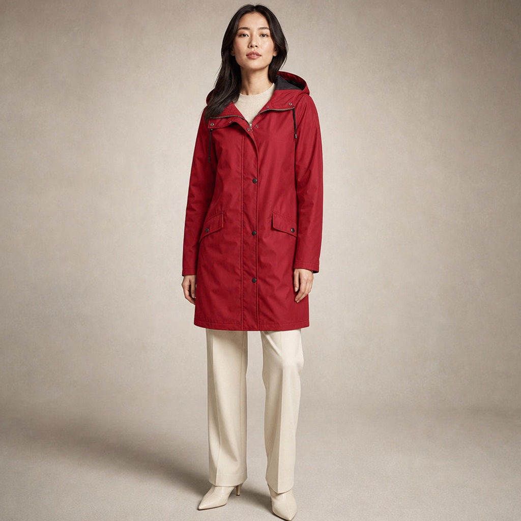 Zilleke | Regenjacke mit verstellbarer Kapuze in Rot – Premium Editorial